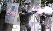 Pro-Telangana students, police clash at Osmania University