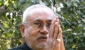 Slipper attack on Bihar CM Nitish Kumar