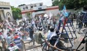 Osmania students clash with police over Telangana