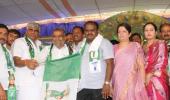 K'taka: Kumaraswamy, wife richest couple in poll fray