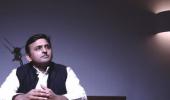 6-year-old girl makes Akhilesh crack the whip