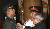 President honours India's bravest soldiers