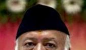 RSS chief backs VHP's demand for Ram temple