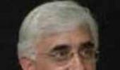 Khurshid denies reservations on scrapping chopper deal