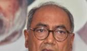 Digvijay asks Modi not to play politics on Food Security Bill