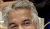 How will Chandy fight the solar scam's eclipse on Kerala?