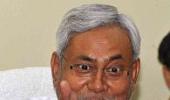 Nitish ends practice of gifts to MLAs after row