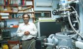 Professor uses nanotechnology to build affordable water filter