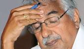 Solar scam rocks Kerala, CM Chandy say he won't quit