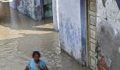 PHOTOS: Swollen Yamuna leaves 15,000 homeless in Delhi