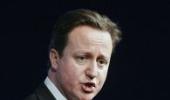 Cameron pledges to 'stand together' with Pak on terrorism