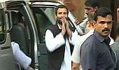 Rahul Gandhi in Mumbai to sort out party mess 