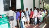 Jayalalithaa's one-rupee 'idli sambar' a hit in Chennai