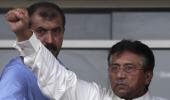 PIX: Musharraf returns to Pak; vows to save his country