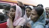 Sarabjit's family reaches Punjab village, funeral tomorrow