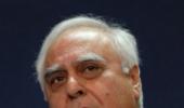 Why Kapil Sibal gave Rs 5-lakh cheque to Tehelka