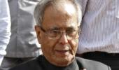 Pranab cuts short Bihar visit to avoid Modi rally