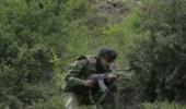 Pak targets Indian posts along Poonch, Samba