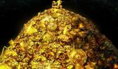 Sadhu's dream + 1000 tonne gold = Solution to India's woes