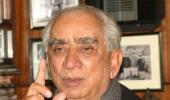 Modi, Manmohan Singh visit ailing Jaswant Singh