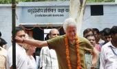 PHOTOS: Clinton meets students in UP village