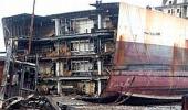 5 killed in blast at ship breaking yard in Gujarat