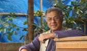 No state honours during funeral: Karnad family