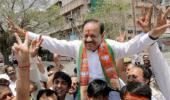 BJP sweeps Delhi's 7 seats with 1 lakh+ margin