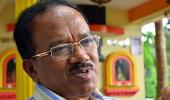 Parsekar replaces Parrikar as Goa chief minister