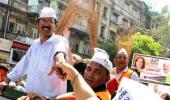 AAP collects Rs 91 lakh from Kejriwal's fund-raiser dinner