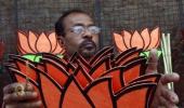 Divided BJP taking its time to pick ally and CM in Maharashtra