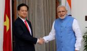 India, Vietnam decide to step up defence ties