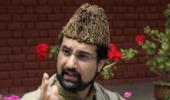 7 separatists quit Mirwaiz-led Hurriyat faction