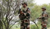 With mortar bombs, Pakistan targets Indian border