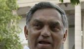 Congress mulls action against Dwivedi for Modi remarks