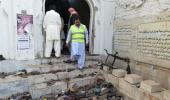 61 killed in suicide bomb attack in Shiite mosque in Pakistan