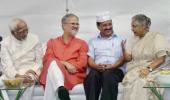 No aam aadmi here: Kejriwal's blockbuster iftar party