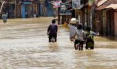 Cyclone Komen: Bengal, Odisha brace for impact