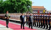 Modi welcomed with grand reception before talks with Chinese PM