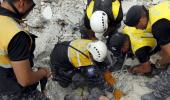 'It's the end of the world': Ecuador earthquake claims 262 lives