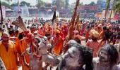 Kumbh: Woman seer demands facility at par with males; arrested