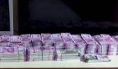 Hawala operator arrested in K'taka, Rs 5.70 crore in new currency seized