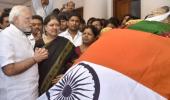 What Sasikala's thank you letters say