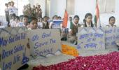 PHOTOS: India prays for miracle Siachen soldier