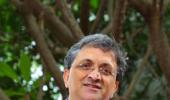 Historian Ramachandra Guha resigns from BCCI post