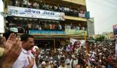 Kejriwal kickstarts AAP campaign in Gujarat for 2017 polls