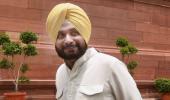 The past may embarrass Sidhu and Kejriwal