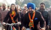 'Navjot Singh Sidhu wants to serve Punjab, AAP only option'