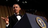 Obama mocks self, scribes and rivals at final White House dinner gig