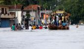 Lanka floods toll reaches 82 as more bodies pulled out